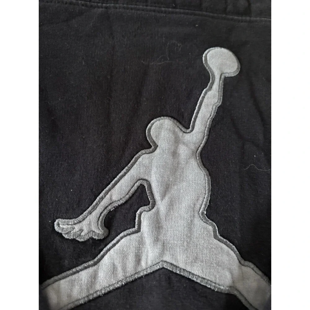 Nike boys jordan